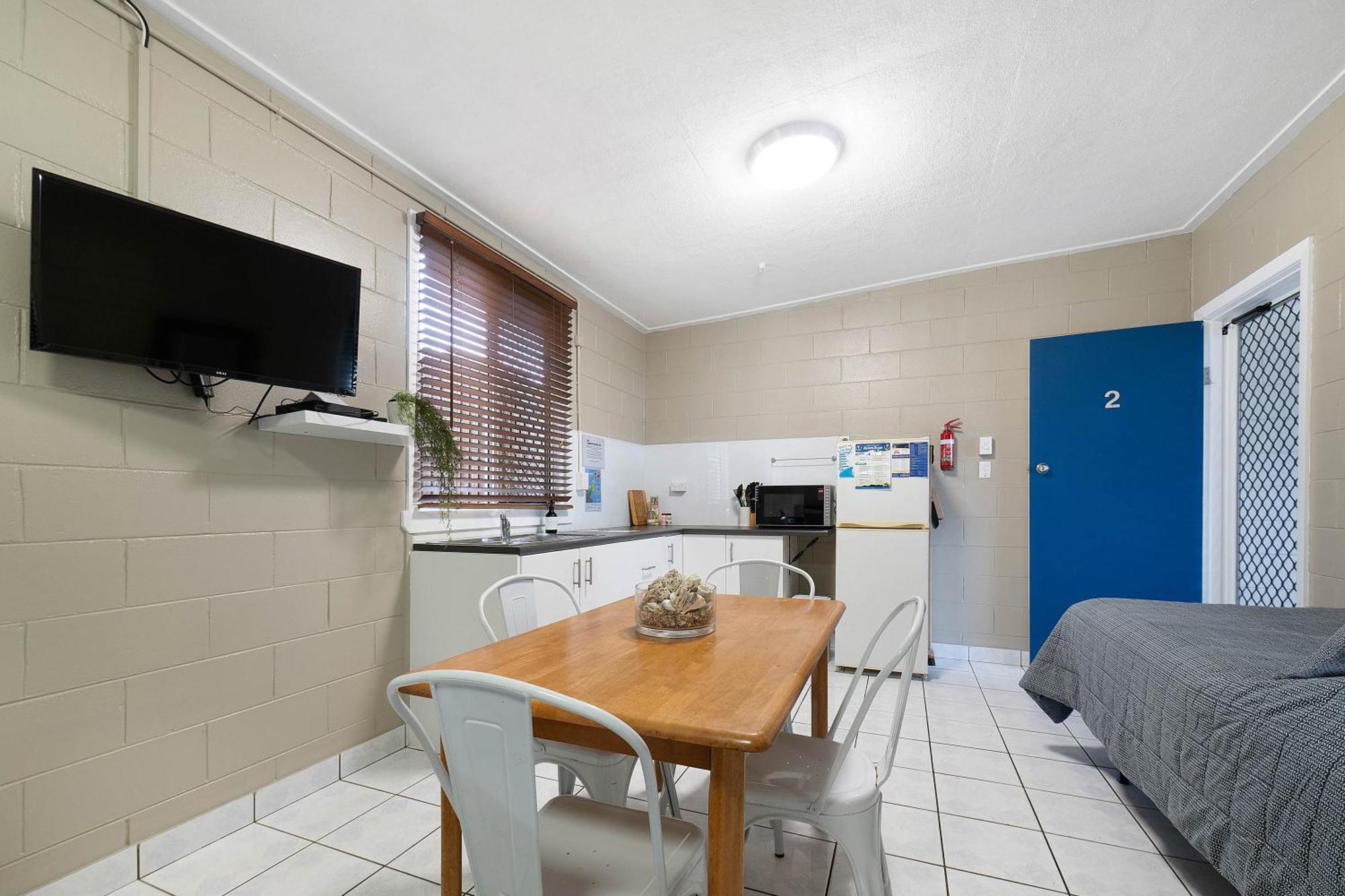 Seaforth Holiday Units Экстерьер фото