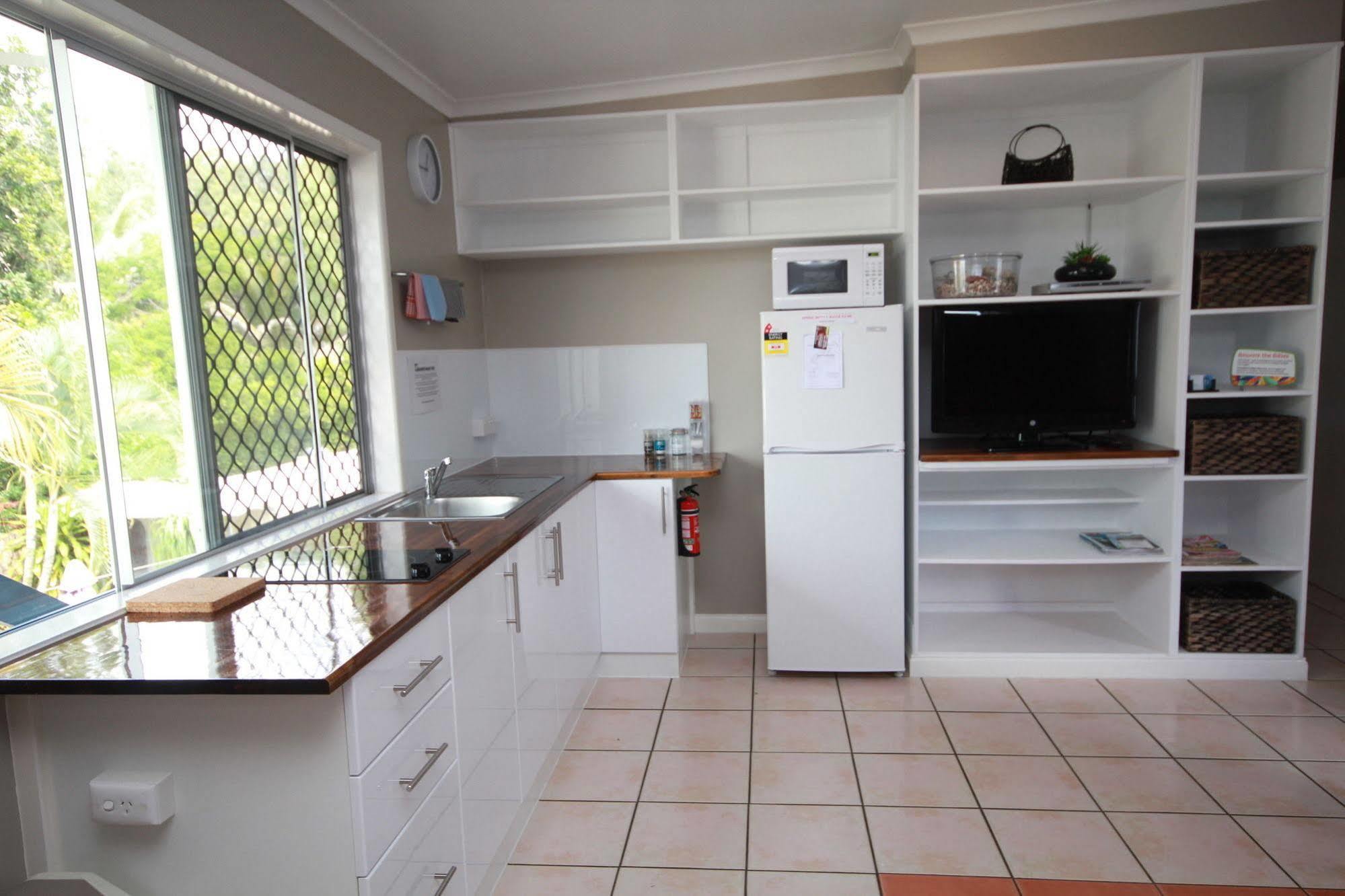 Seaforth Holiday Units Экстерьер фото